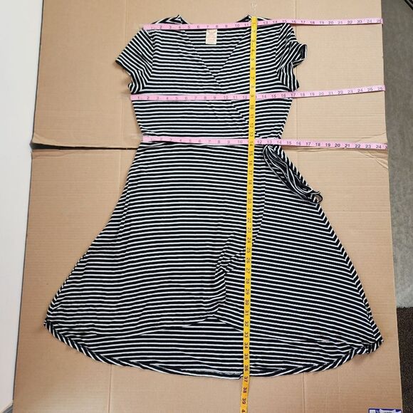 Faded Glory Mini Dress Striped Faux Wrap Dress size M - Picture 8 of 12
